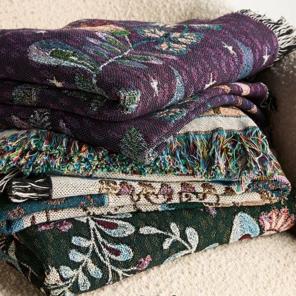 Anthropologie Willa Cotton Woven
Throw Blanket 54" x 72" - Picture 6 of 6